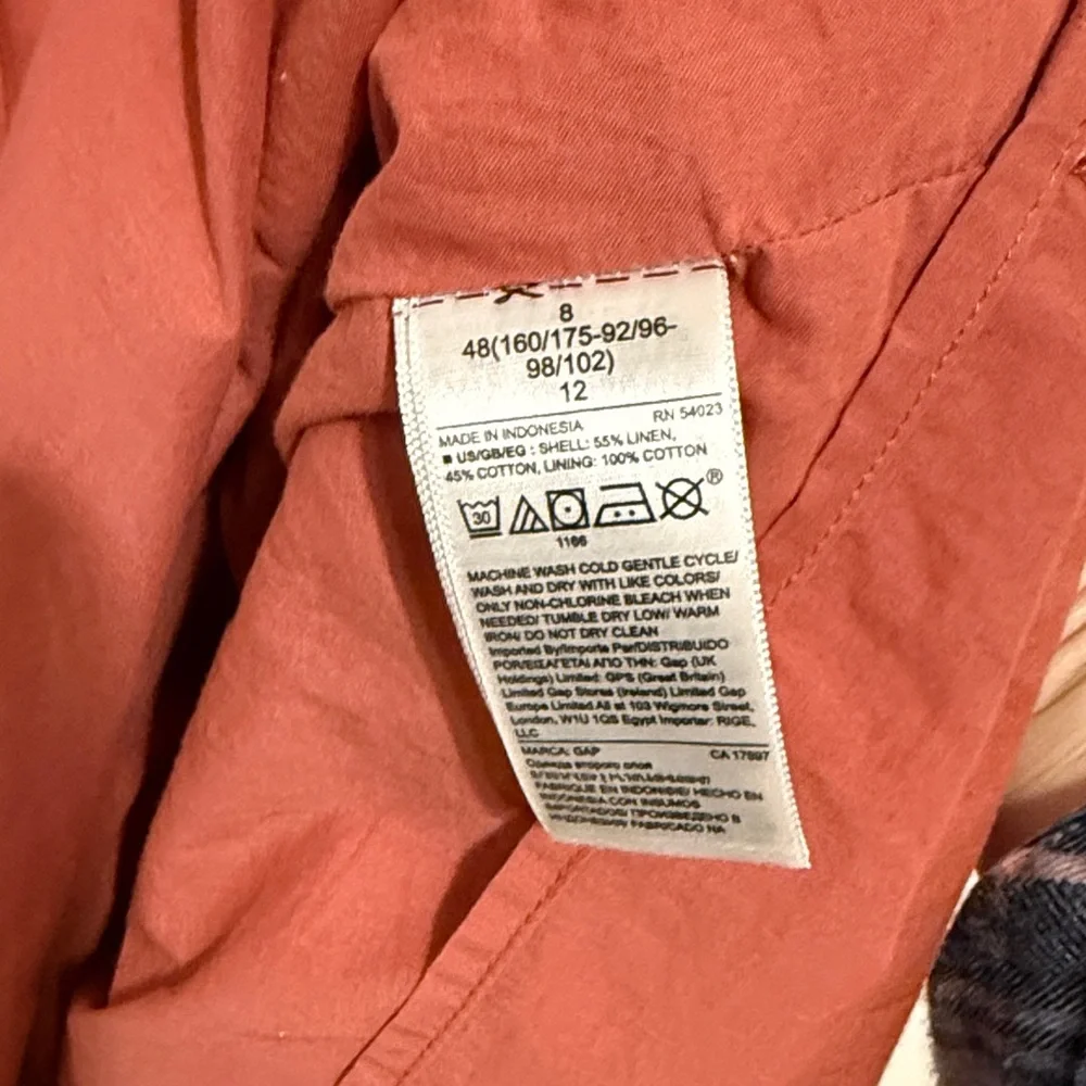 GAP Button-Front Midi Dress with Pockets - Picture 5 of 7